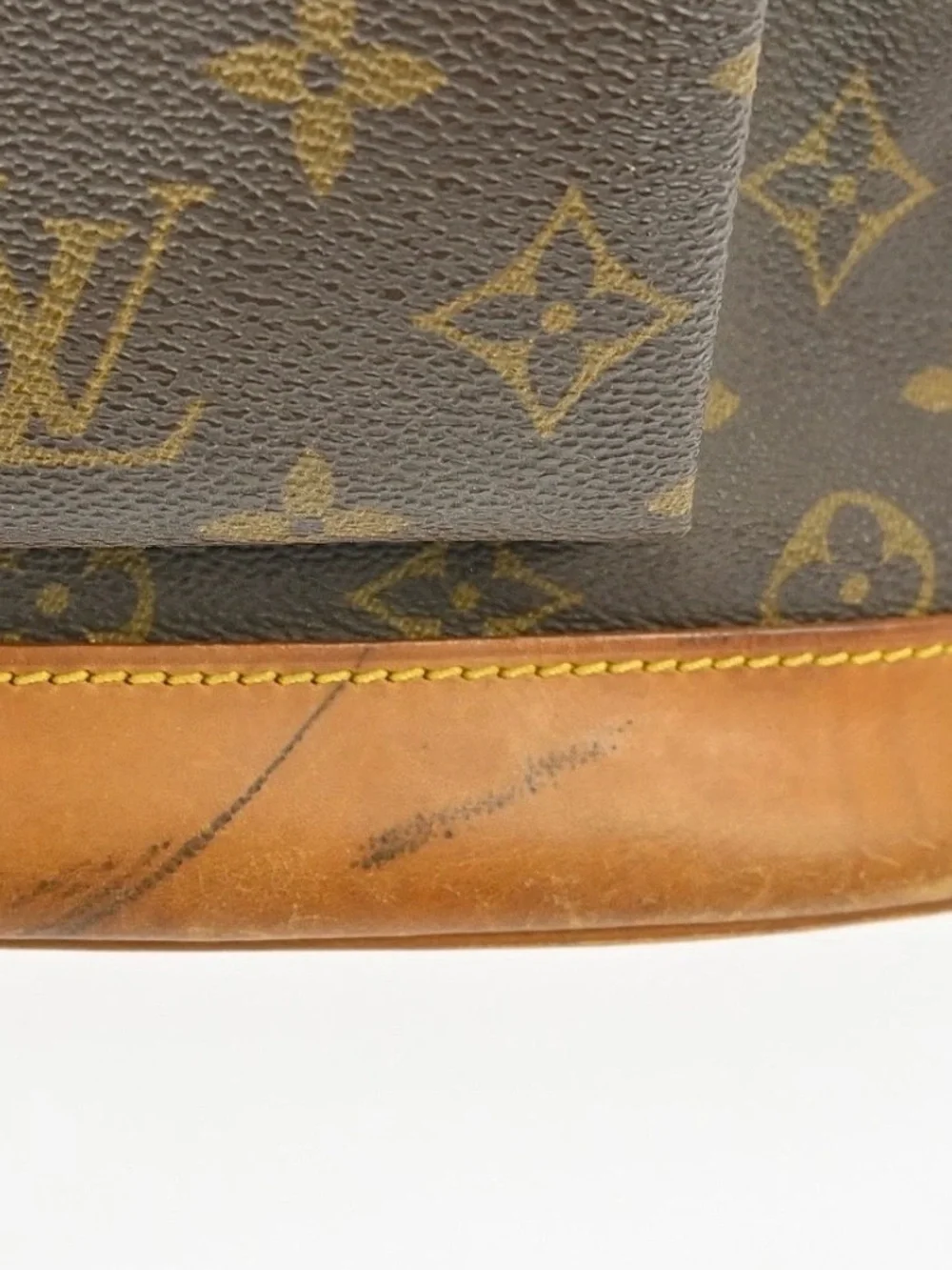 Authentic Louis Vuitton montsouris GM monogram backpack - Picture 8 of 16
